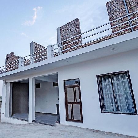 Hotel O Parth Logistics Dhāruhera Екстериор снимка