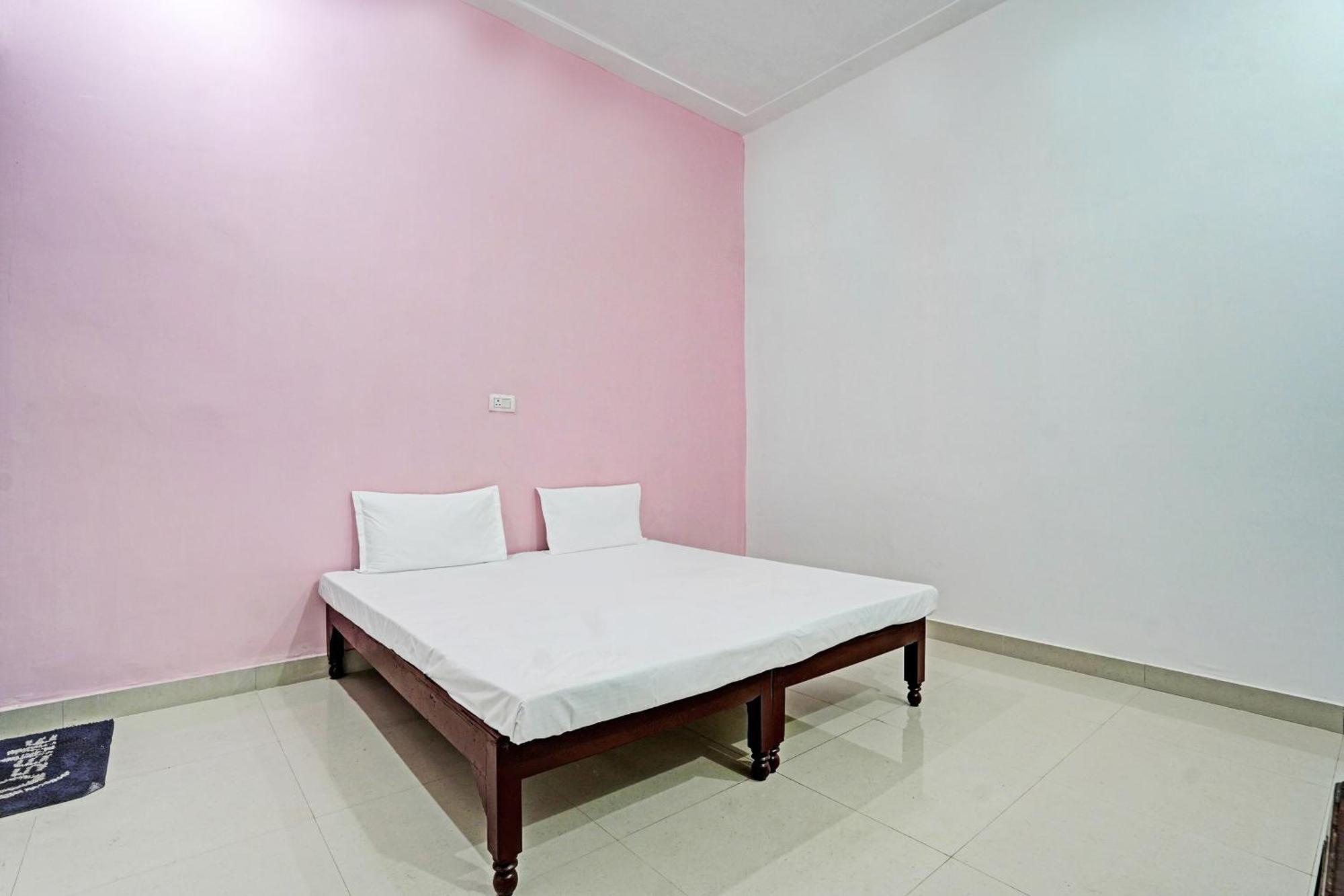 Hotel O Parth Logistics Dhāruhera Екстериор снимка