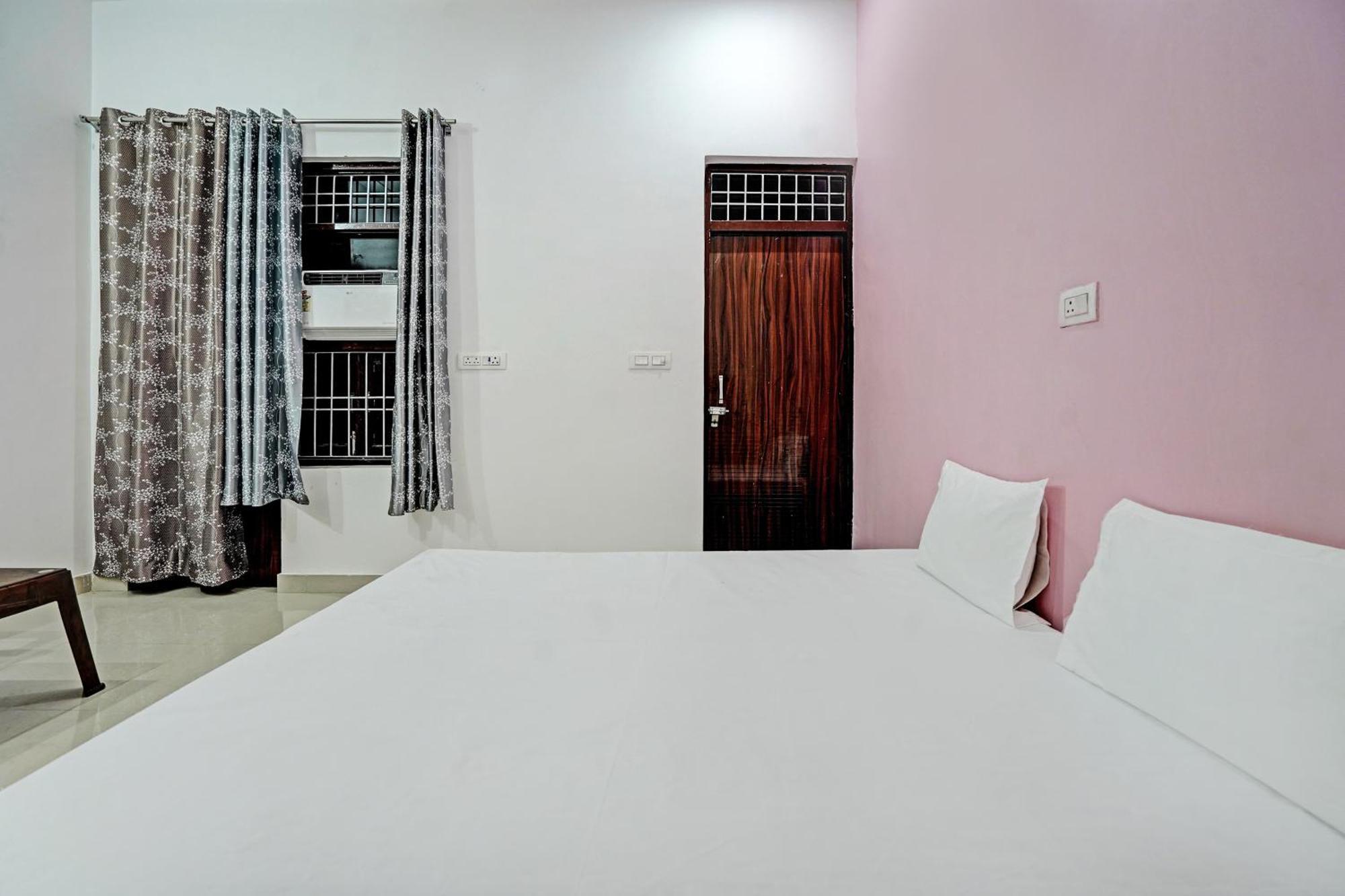 Hotel O Parth Logistics Dhāruhera Екстериор снимка