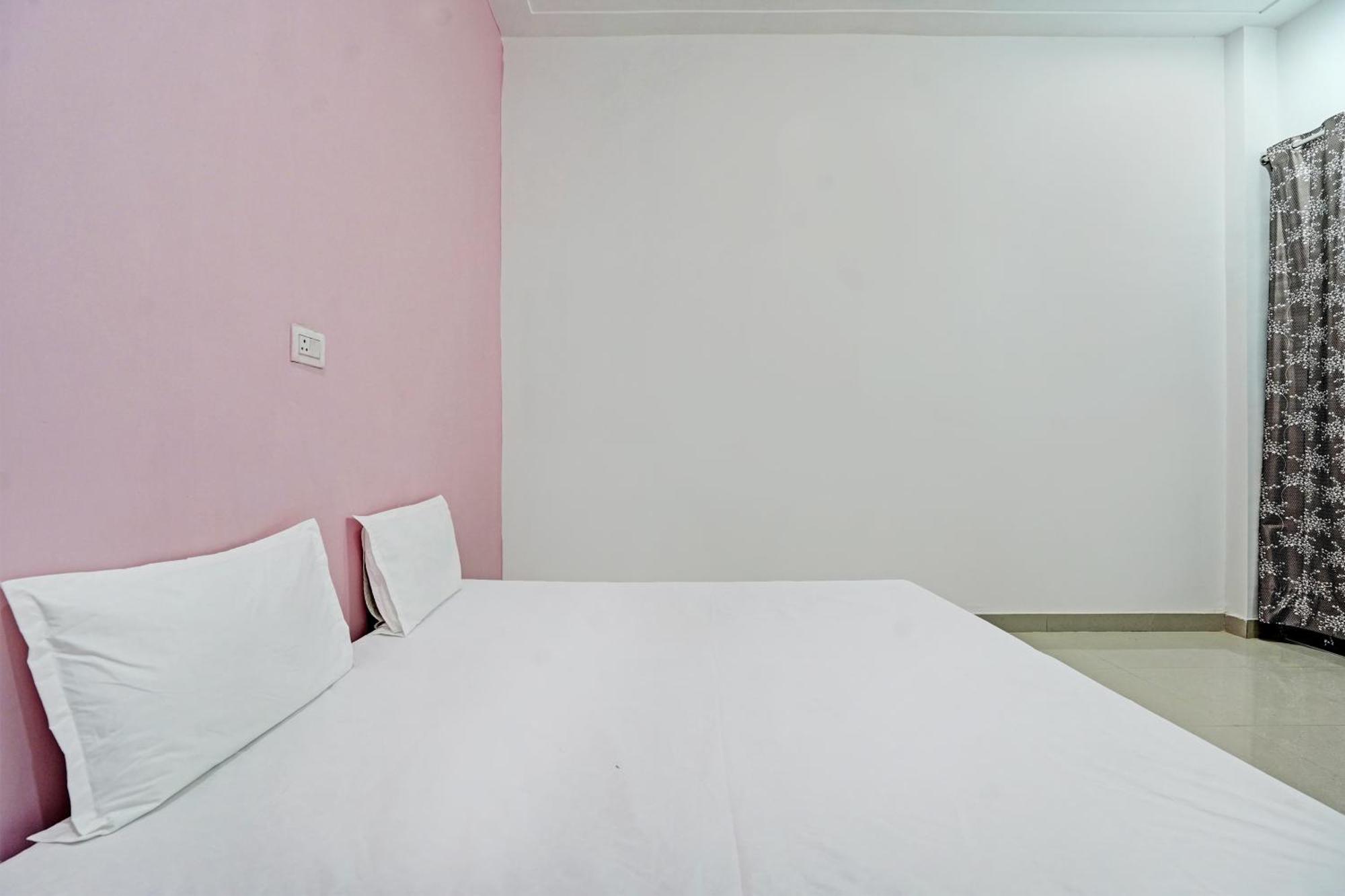 Hotel O Parth Logistics Dhāruhera Екстериор снимка